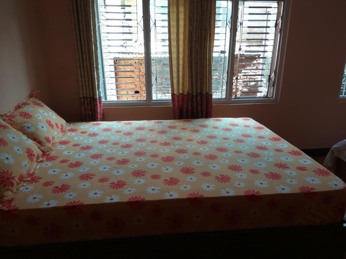 Beehive Hostel Kathmandu Esterno foto