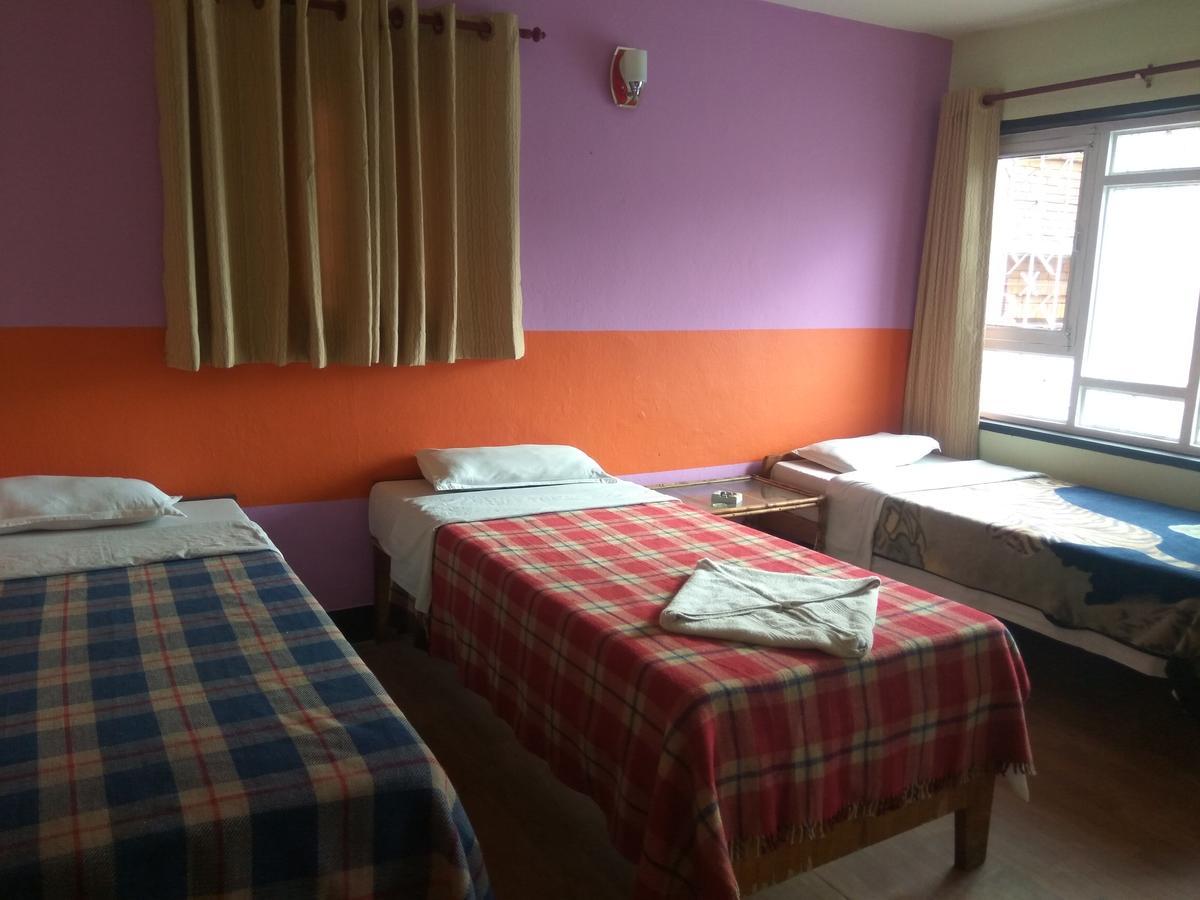 Beehive Hostel Kathmandu Esterno foto