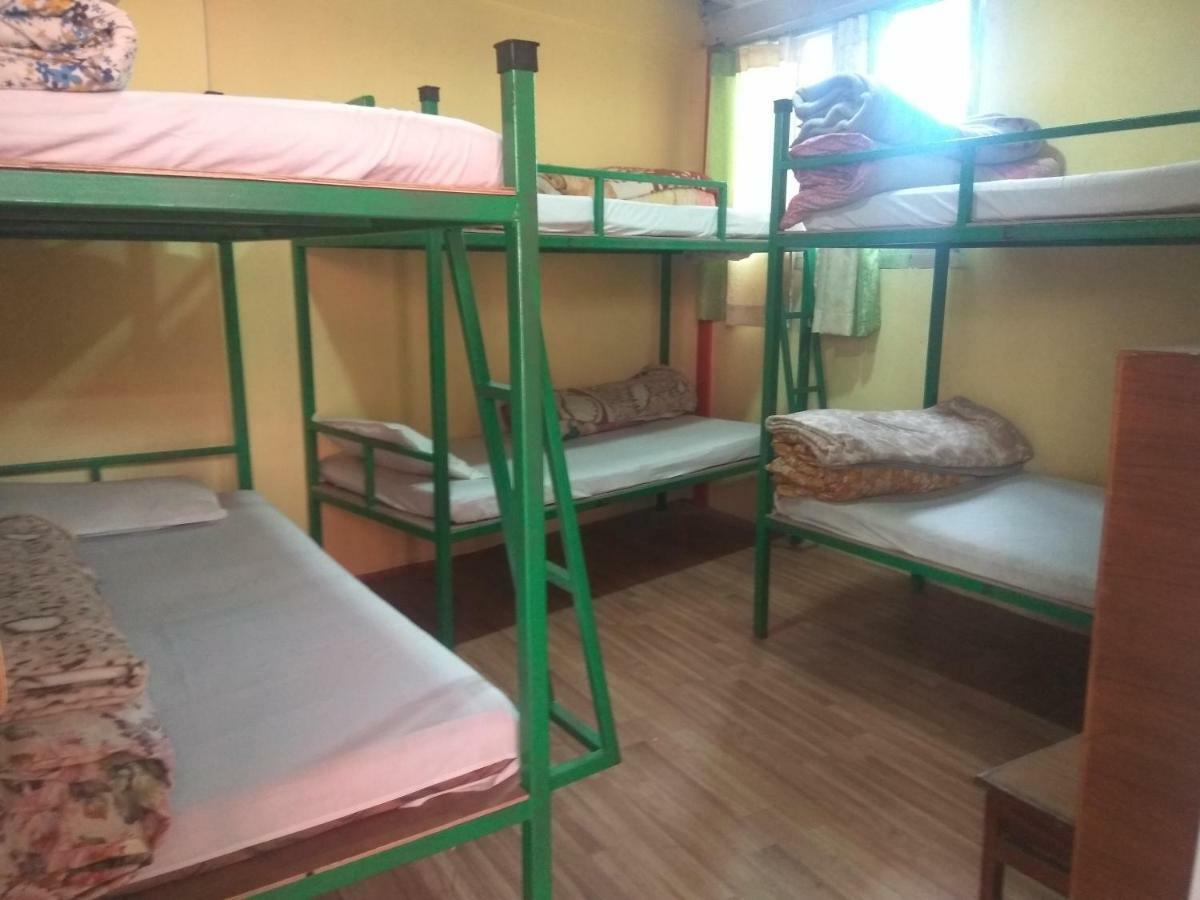 Beehive Hostel Kathmandu Esterno foto